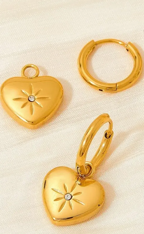 Gold_Star_Heart_Earrings_For_Women